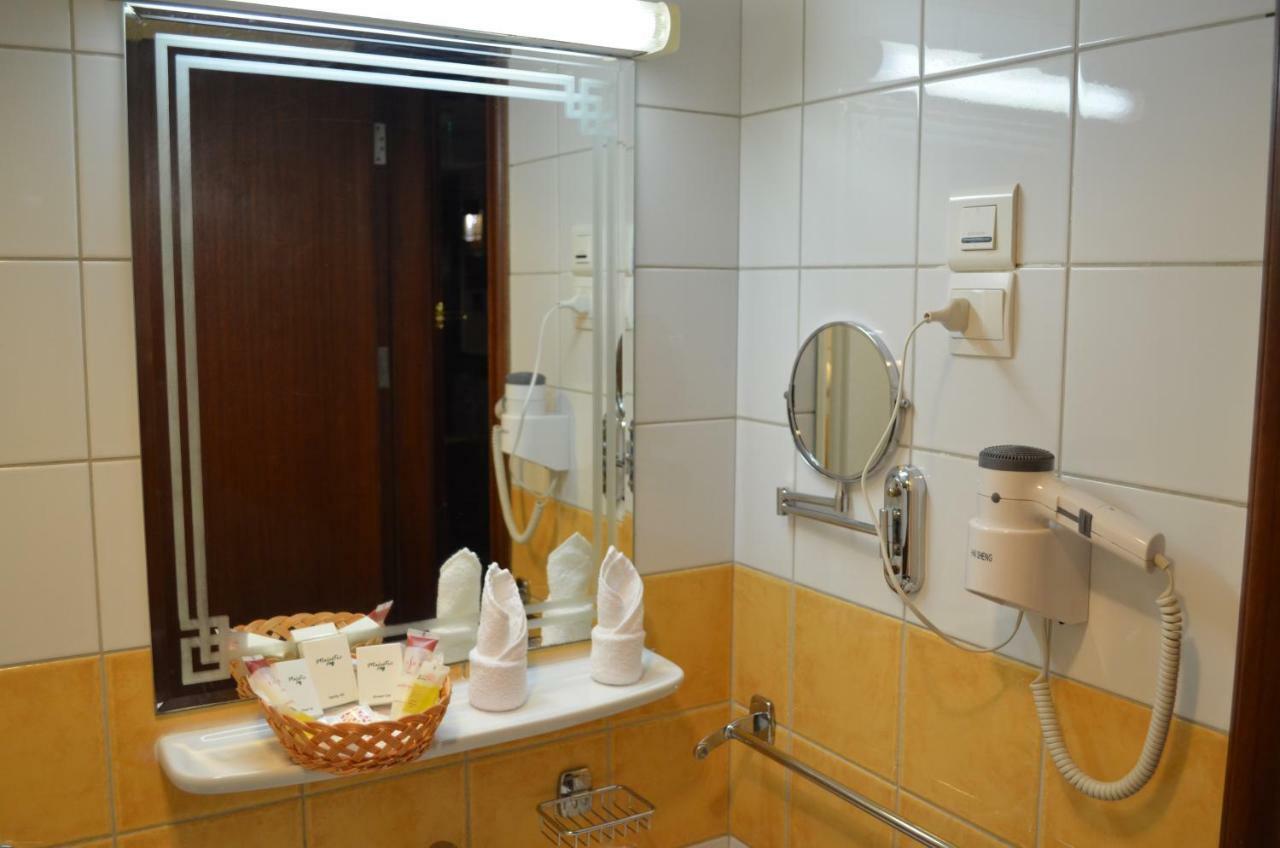 Rotana Al Mesk Hotel Medina Екстер'єр фото